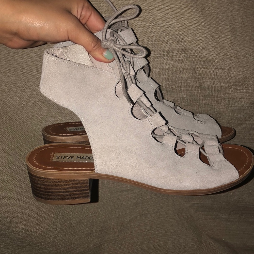 STEVE MADDEN GLADIATOR SANDALS